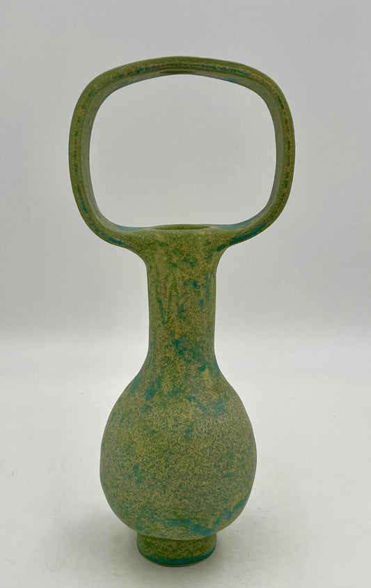 One stem loop handles vase
